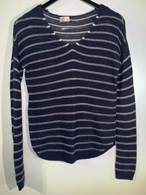 So Heritage Long Sleeve Sweater Blue/White Stripes V-Neck Pullover Size XS